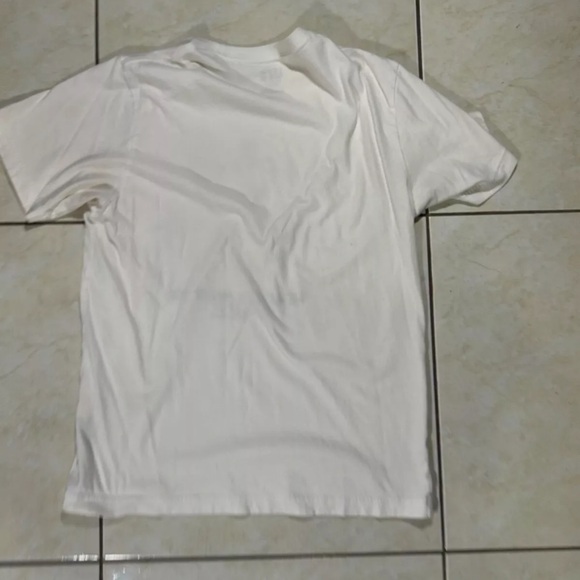 Disney T shirt Mickey he always makes you smile Sz S - Picture 9 of 10